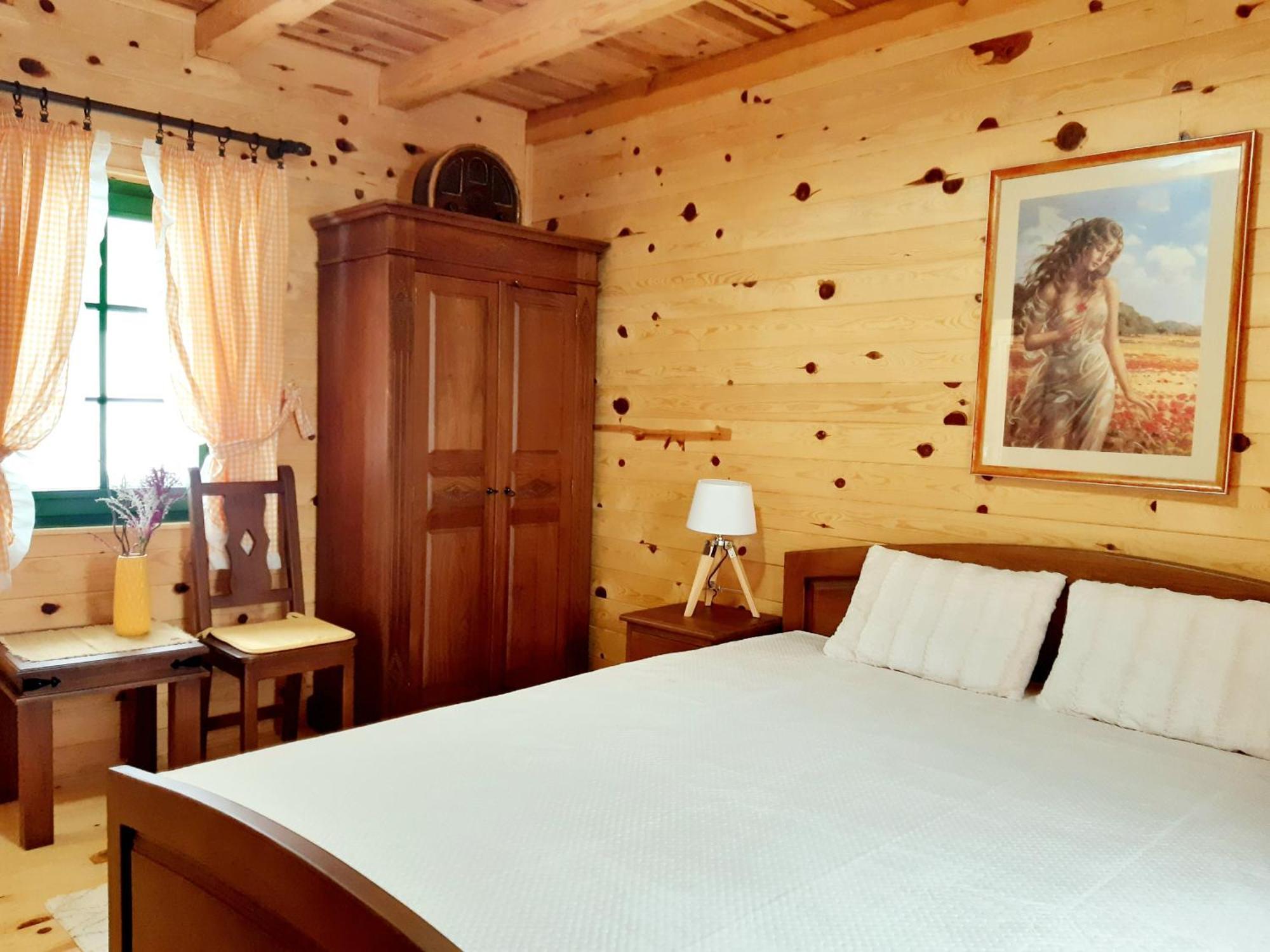 El Paso City, Zlatibor - Unique Wooden Cottages, Treehouse, Wild West Rooms, Accommodation 1-6 People Ngoại thất bức ảnh
